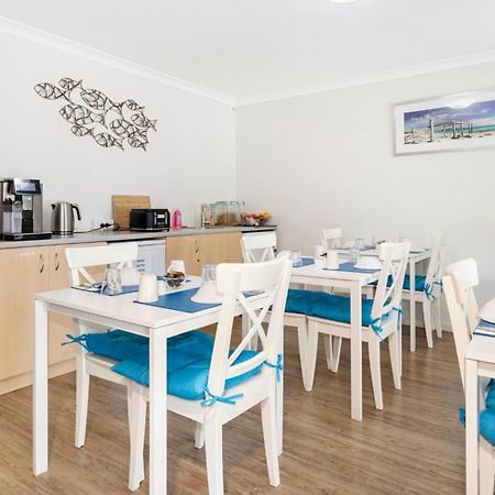 בסלטון Observatory Guesthouse - Adults Only מראה חיצוני תמונה