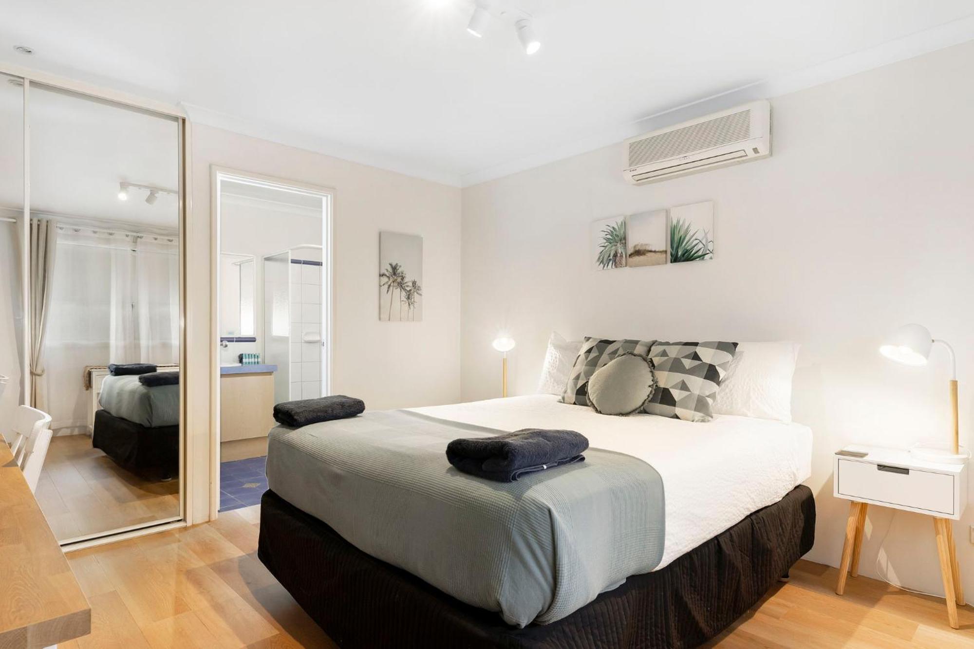 בסלטון Observatory Guesthouse - Adults Only מראה חיצוני תמונה