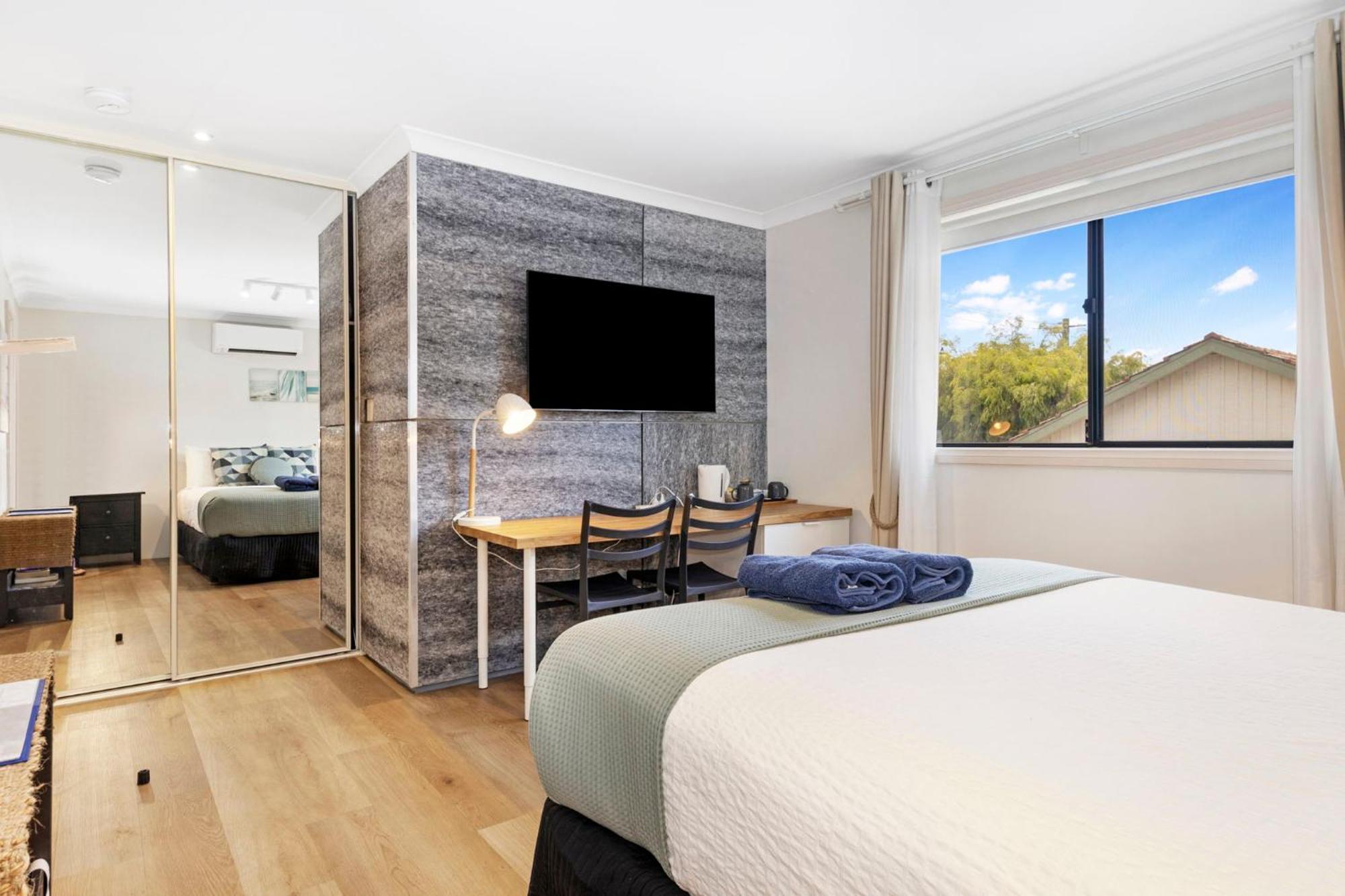 בסלטון Observatory Guesthouse - Adults Only מראה חיצוני תמונה